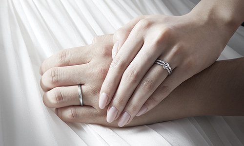 Image photo of diamond engagement ring and wedding ring  - Hercules