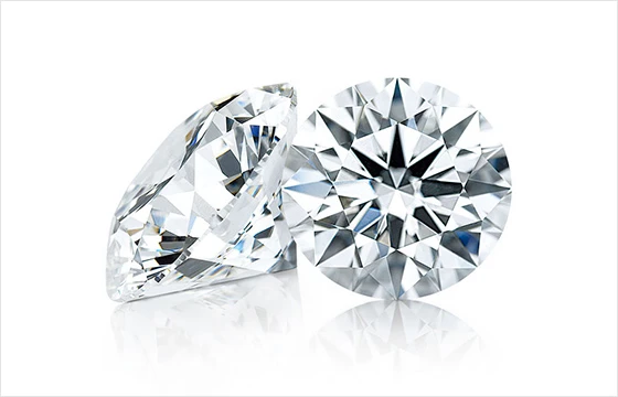 最高品質のダイヤモンドを使用