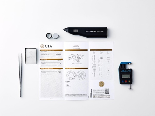 Diamond quality, craftsmanship, certification, and potential hidden costs all influence the overall price of a diamond ring